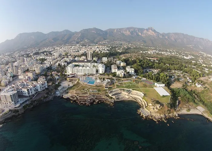 Jasmine فندق كيرينيا